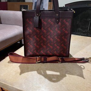 Coach Horse & Carriage Field Tote 30 - oxblood cranberry #89143 - EUC
